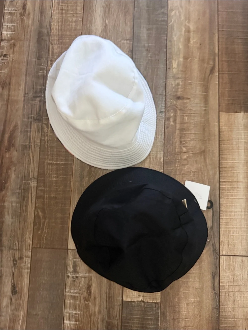 Unsure cute bucket